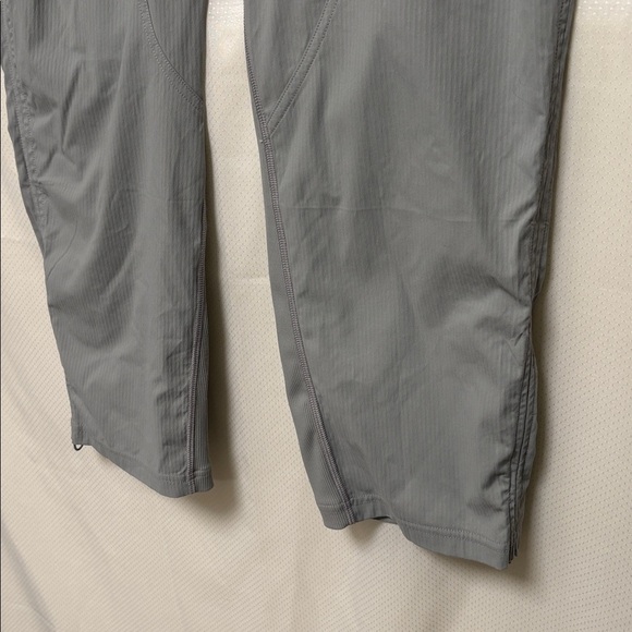 Lululemon Dance Studio Crop 25” - Picture 4 of 8